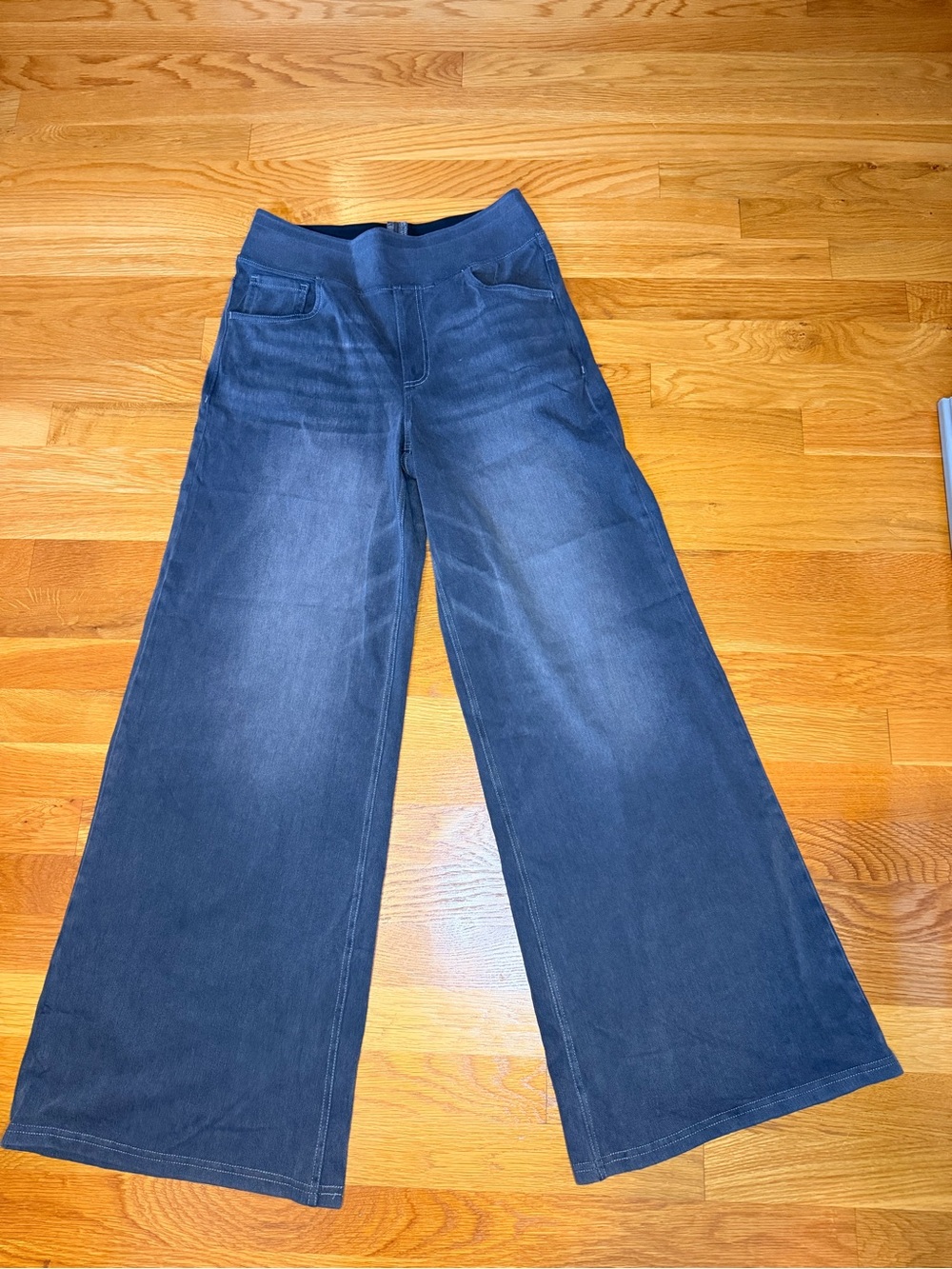 NWT Halara Wide Leg Stretch Jeans Gray Wash Size Medium Regular